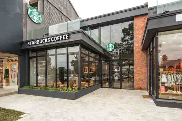 Starbucks celebra la apertura de su segunda tienda en Uruguay